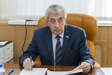 К Сергею Грачеву обратились жители СНТ «Карачи»